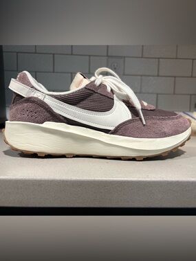 Nike Women's Waffle Debut Vintage Plum Eclipse suede. Size 9.5